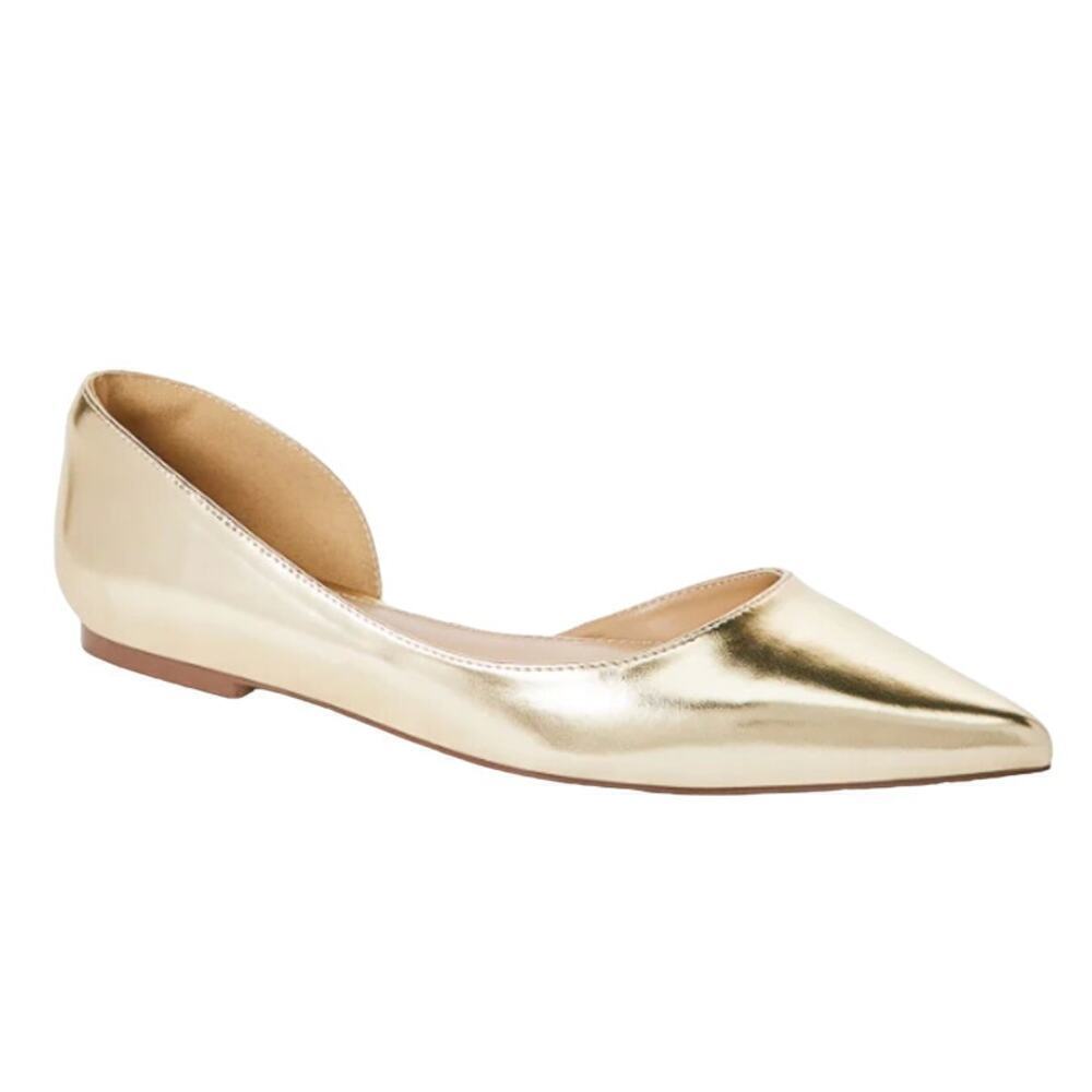 Shoedazzle Byrdi Pointed Toe Flat in Gold, Size 7.5​​​​